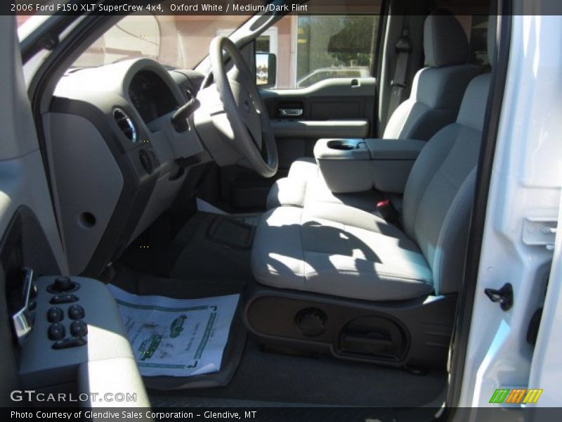 Oxford White / Medium/Dark Flint 2006 Ford F150 XLT SuperCrew 4x4