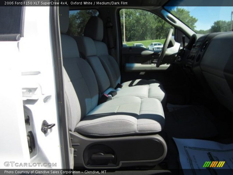 Oxford White / Medium/Dark Flint 2006 Ford F150 XLT SuperCrew 4x4