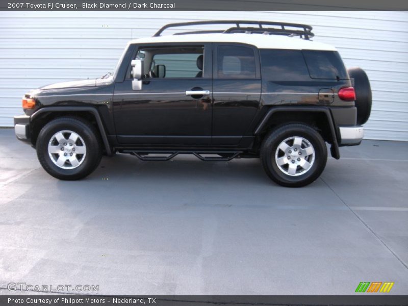 Black Diamond / Dark Charcoal 2007 Toyota FJ Cruiser