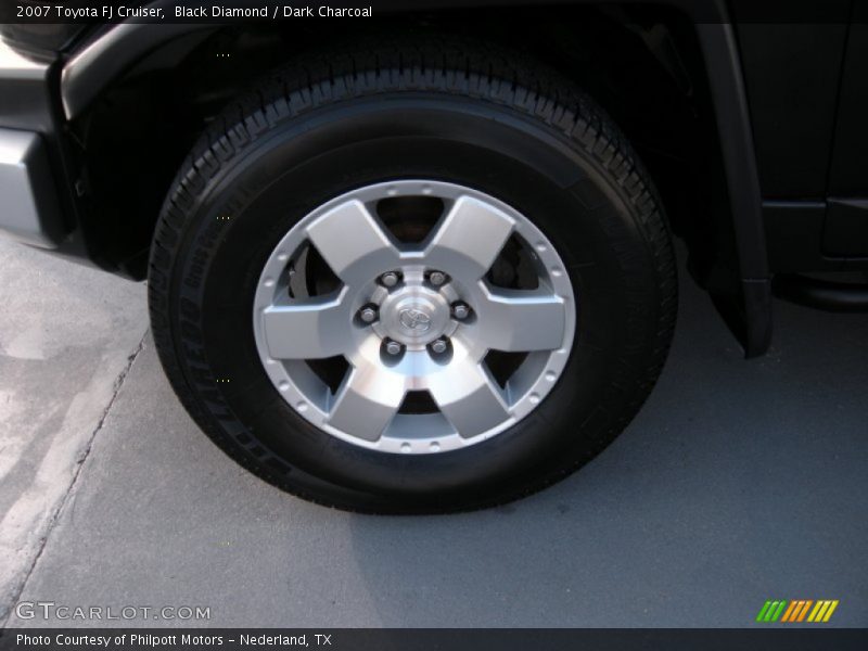 Black Diamond / Dark Charcoal 2007 Toyota FJ Cruiser