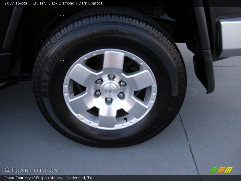 Black Diamond / Dark Charcoal 2007 Toyota FJ Cruiser