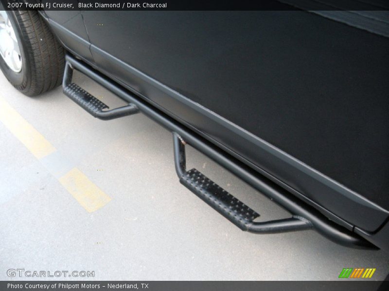 Black Diamond / Dark Charcoal 2007 Toyota FJ Cruiser