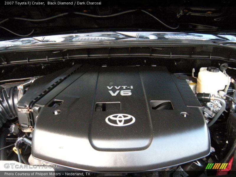 Black Diamond / Dark Charcoal 2007 Toyota FJ Cruiser