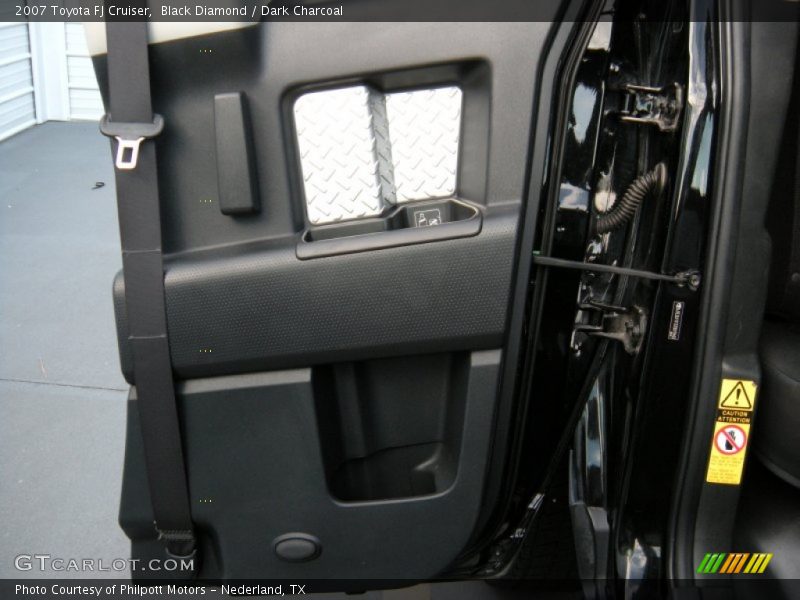 Black Diamond / Dark Charcoal 2007 Toyota FJ Cruiser
