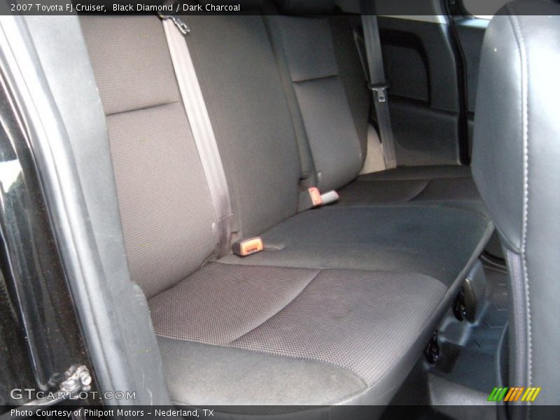 Black Diamond / Dark Charcoal 2007 Toyota FJ Cruiser