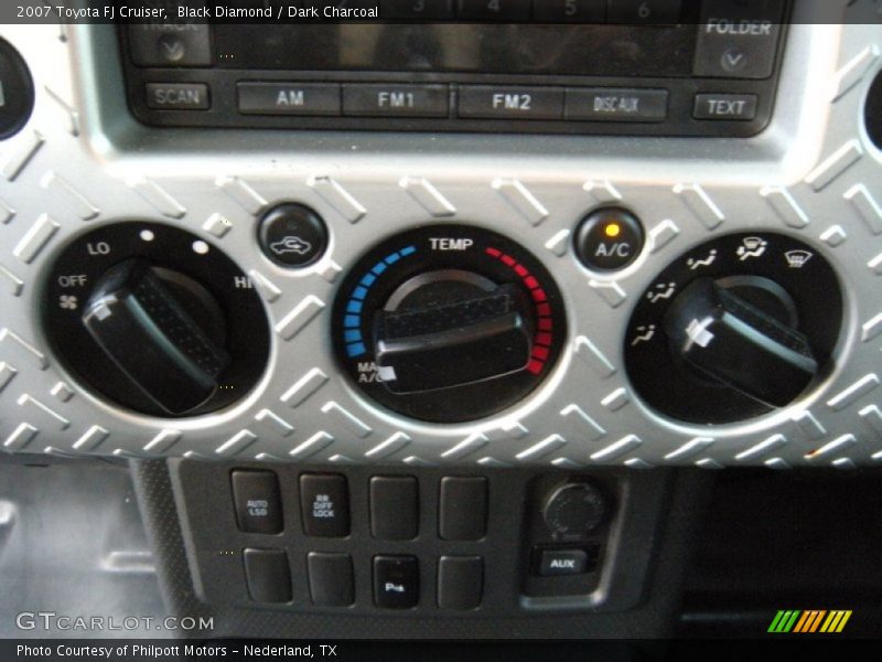 Black Diamond / Dark Charcoal 2007 Toyota FJ Cruiser