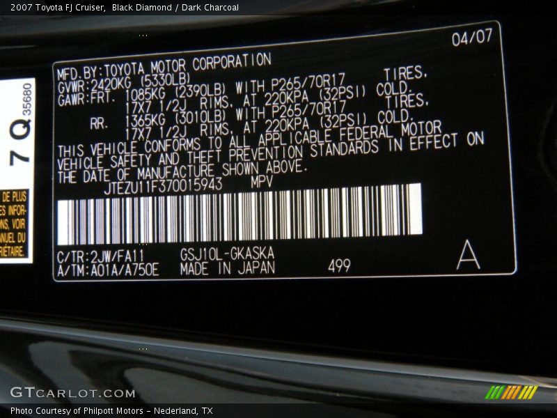 Black Diamond / Dark Charcoal 2007 Toyota FJ Cruiser