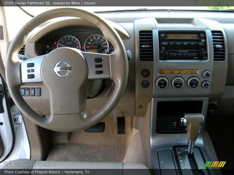 Avalanche White / Desert 2006 Nissan Pathfinder SE