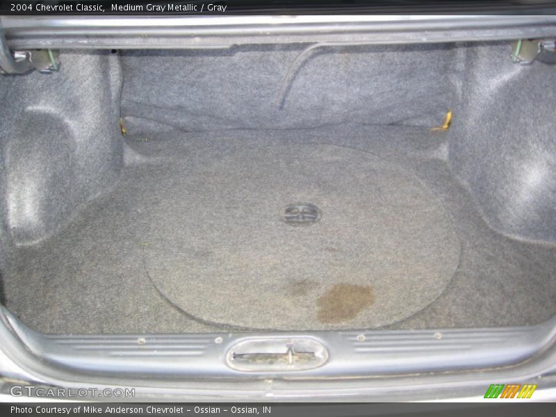 Medium Gray Metallic / Gray 2004 Chevrolet Classic