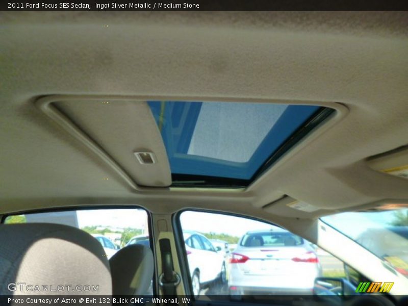Ingot Silver Metallic / Medium Stone 2011 Ford Focus SES Sedan