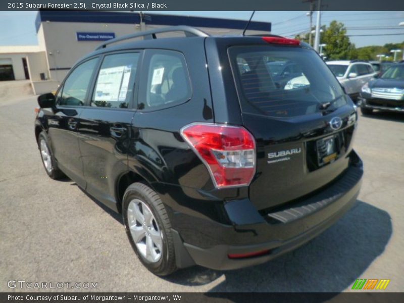 Crystal Black Silica / Black 2015 Subaru Forester 2.5i
