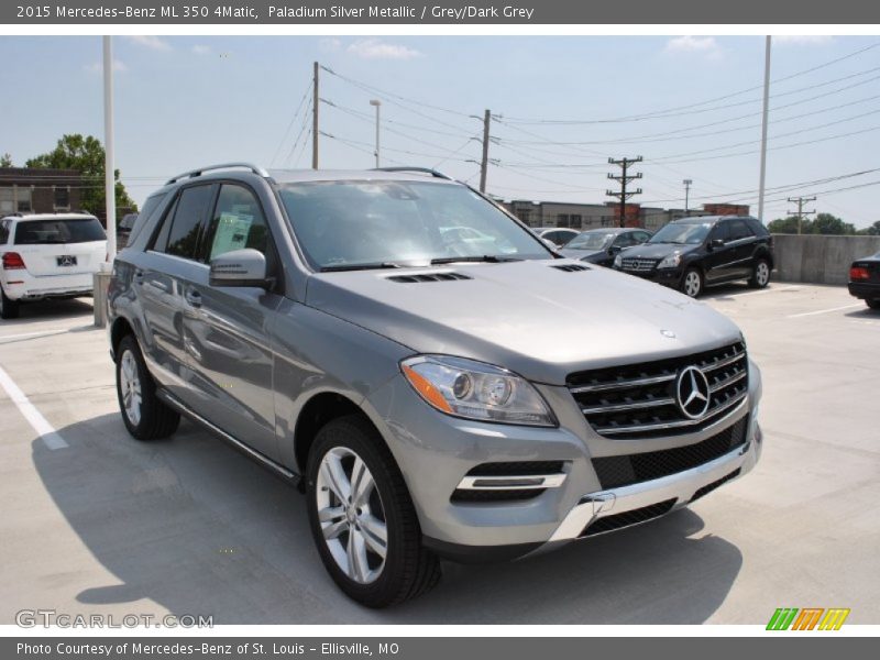 Paladium Silver Metallic / Grey/Dark Grey 2015 Mercedes-Benz ML 350 4Matic