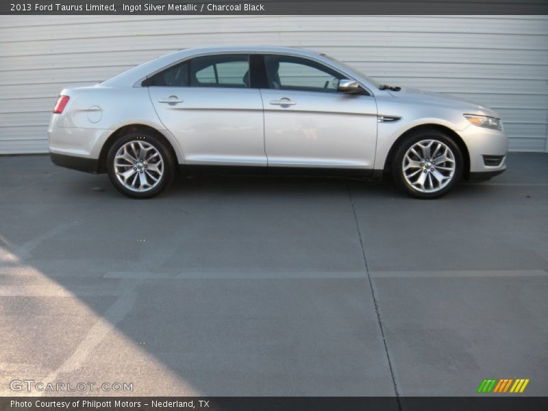 Ingot Silver Metallic / Charcoal Black 2013 Ford Taurus Limited