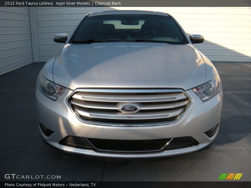 Ingot Silver Metallic / Charcoal Black 2013 Ford Taurus Limited