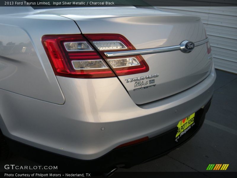 Ingot Silver Metallic / Charcoal Black 2013 Ford Taurus Limited
