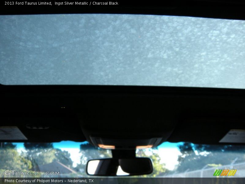 Ingot Silver Metallic / Charcoal Black 2013 Ford Taurus Limited