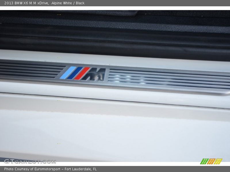 Alpine White / Black 2013 BMW X6 M M xDrive