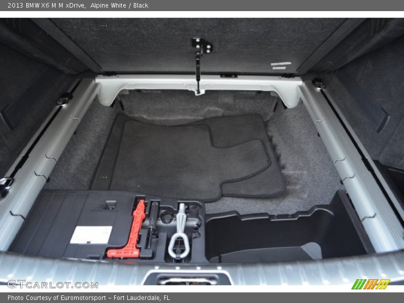  2013 X6 M M xDrive Trunk