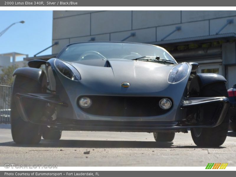 Silver / Black/Blue 2000 Lotus Elise 340R