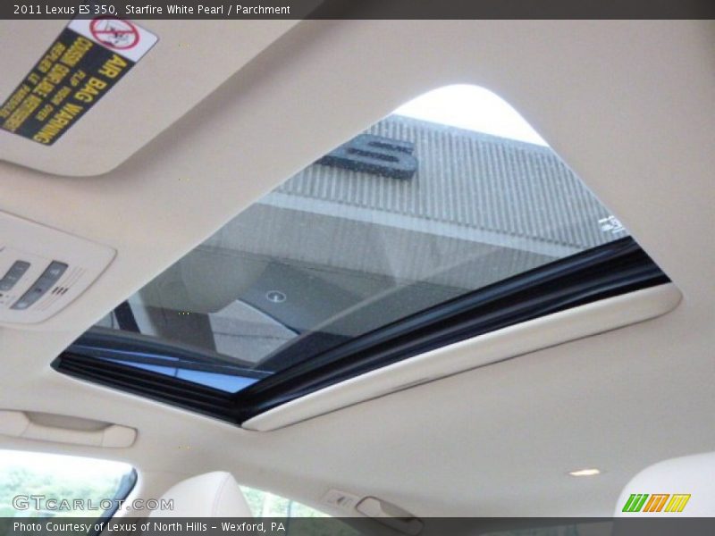 Starfire White Pearl / Parchment 2011 Lexus ES 350