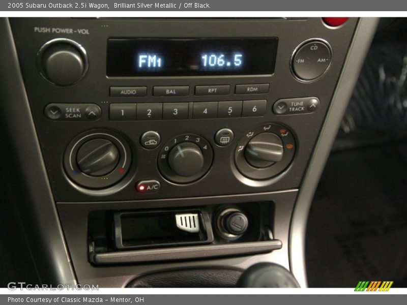 Controls of 2005 Outback 2.5i Wagon
