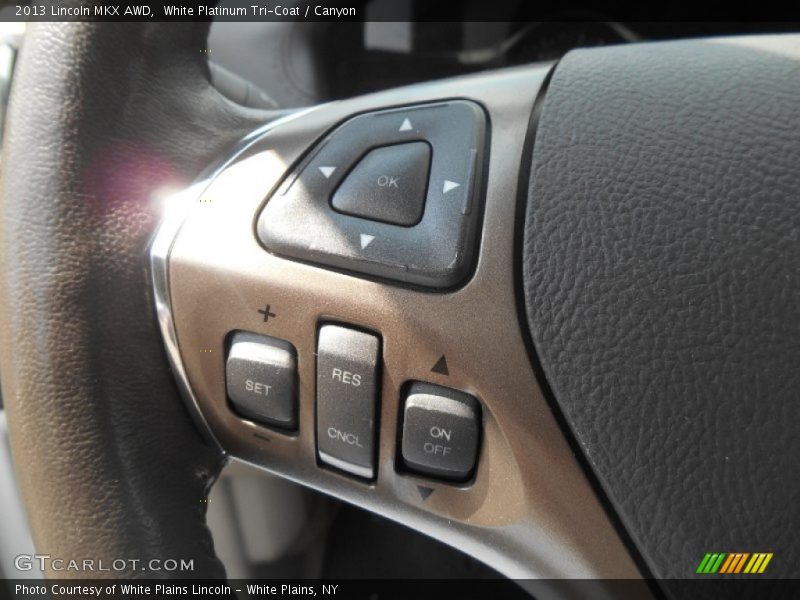 White Platinum Tri-Coat / Canyon 2013 Lincoln MKX AWD