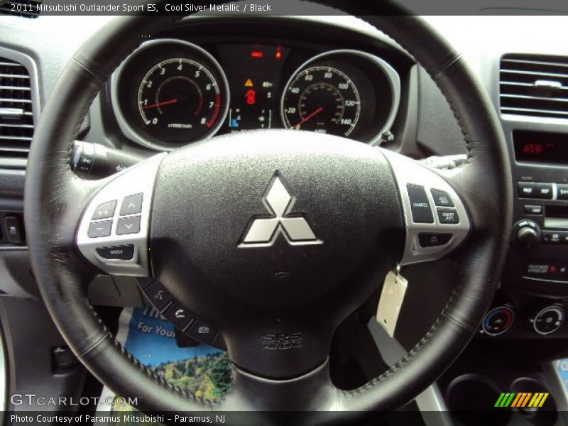 Cool Silver Metallic / Black 2011 Mitsubishi Outlander Sport ES
