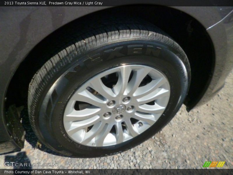 Predawn Gray Mica / Light Gray 2013 Toyota Sienna XLE