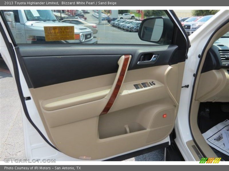 Blizzard White Pearl / Sand Beige 2013 Toyota Highlander Limited