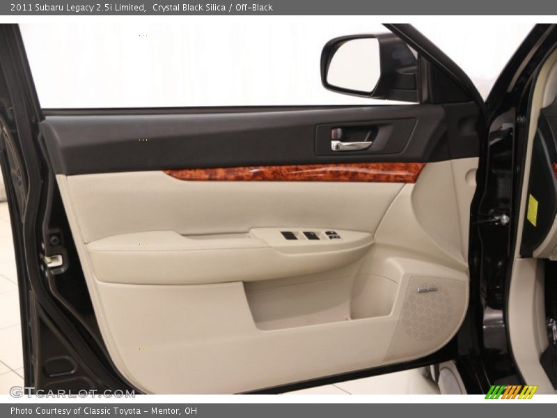 Crystal Black Silica / Off-Black 2011 Subaru Legacy 2.5i Limited