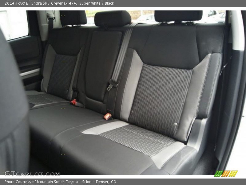 Super White / Black 2014 Toyota Tundra SR5 Crewmax 4x4