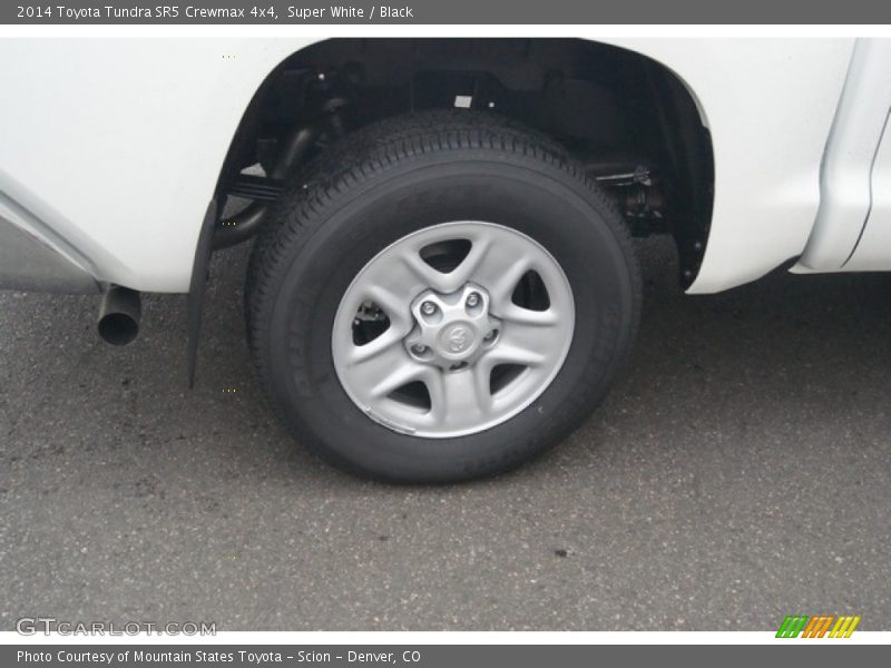 Super White / Black 2014 Toyota Tundra SR5 Crewmax 4x4