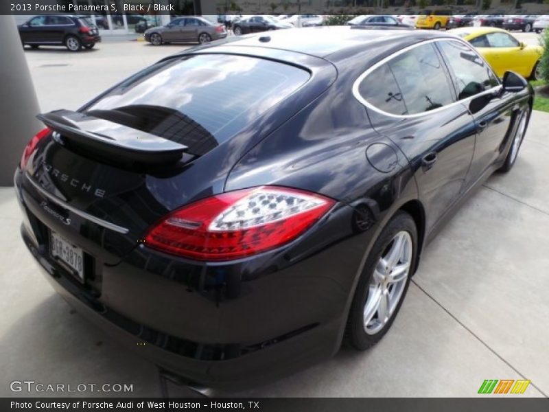 Black / Black 2013 Porsche Panamera S