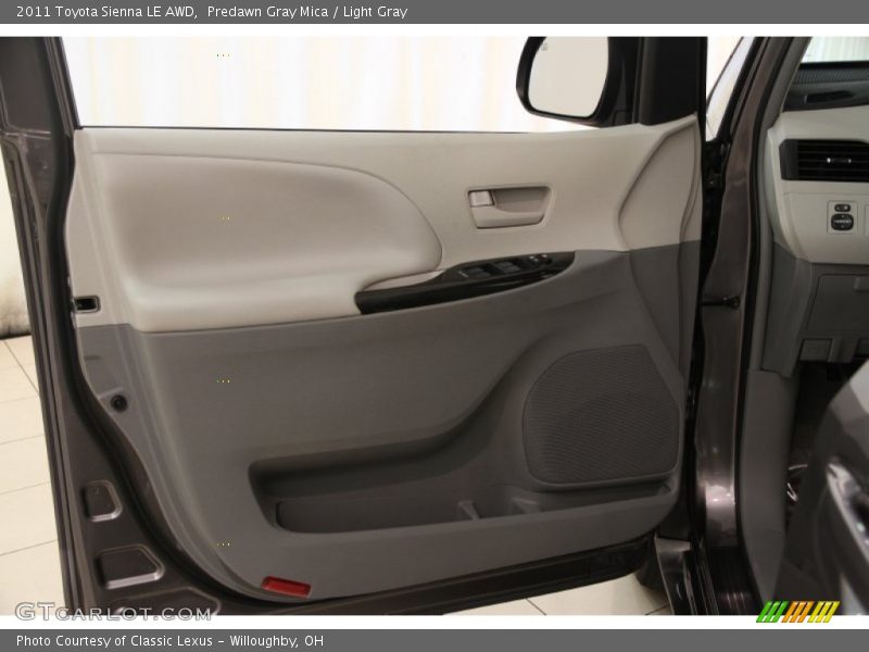 Predawn Gray Mica / Light Gray 2011 Toyota Sienna LE AWD