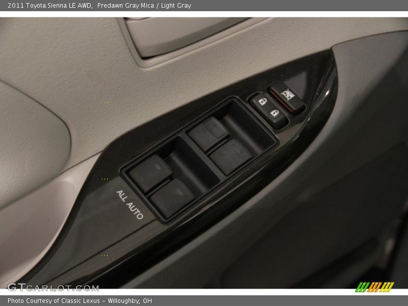 Predawn Gray Mica / Light Gray 2011 Toyota Sienna LE AWD
