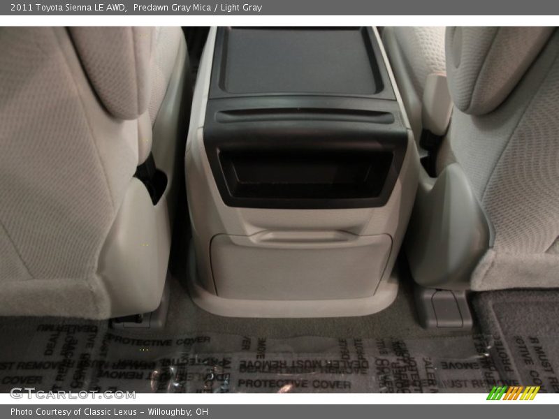 Predawn Gray Mica / Light Gray 2011 Toyota Sienna LE AWD