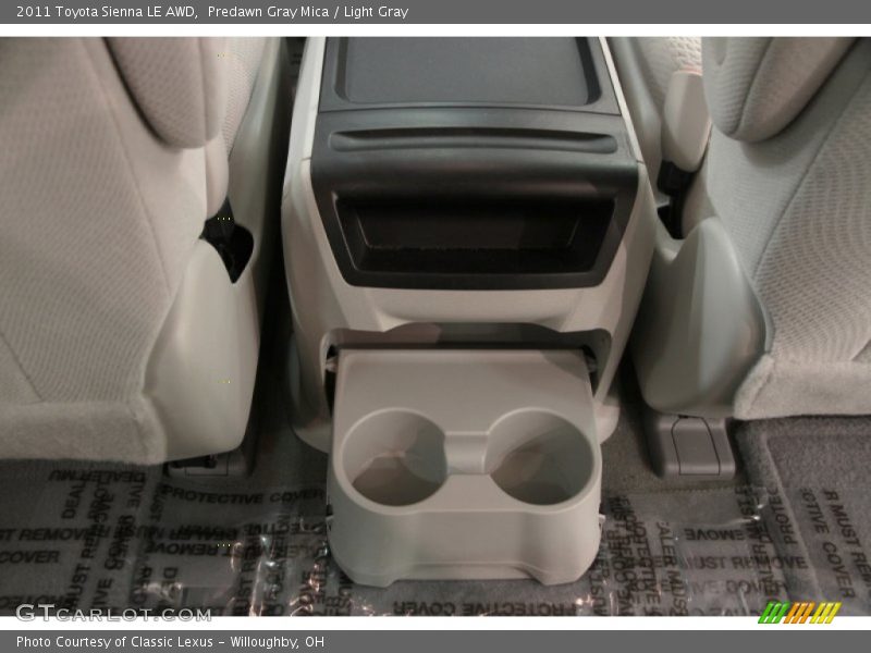 Predawn Gray Mica / Light Gray 2011 Toyota Sienna LE AWD