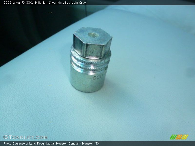 Millenium Silver Metallic / Light Gray 2006 Lexus RX 330