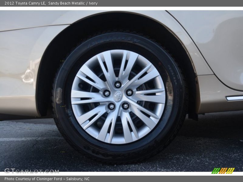 Sandy Beach Metallic / Ivory 2012 Toyota Camry LE