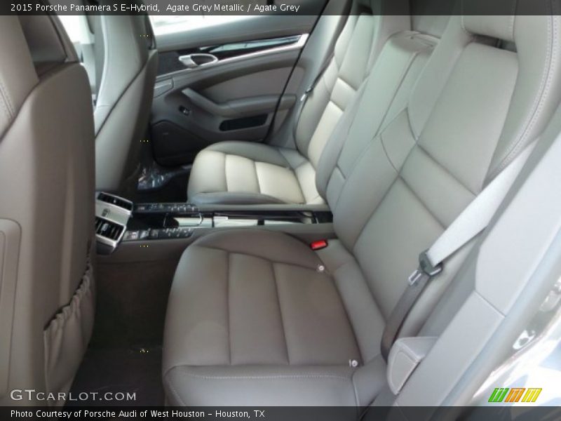 Rear Seat of 2015 Panamera S E-Hybrid