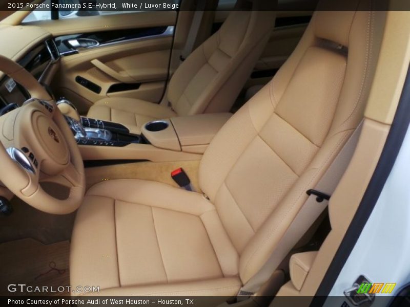 Front Seat of 2015 Panamera S E-Hybrid