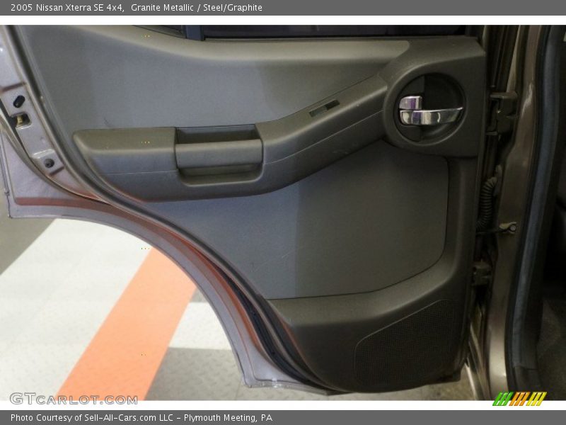 Granite Metallic / Steel/Graphite 2005 Nissan Xterra SE 4x4