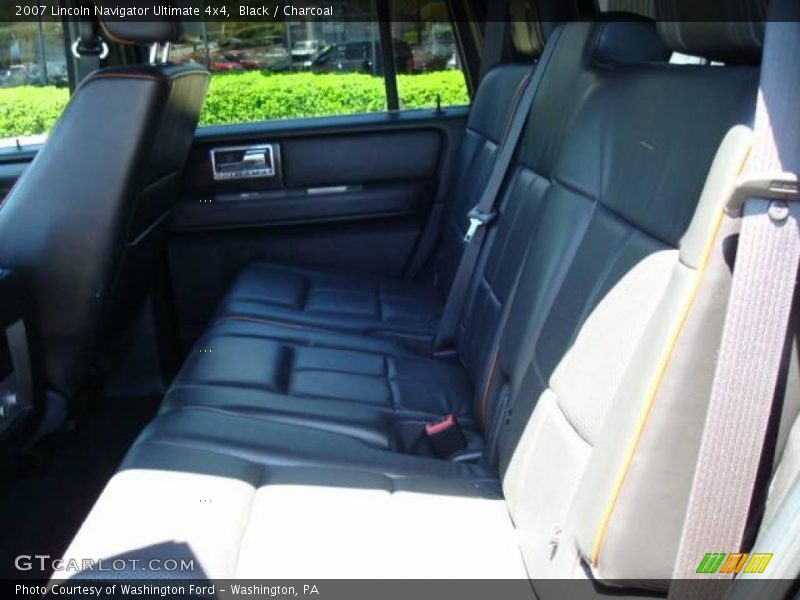 Black / Charcoal 2007 Lincoln Navigator Ultimate 4x4