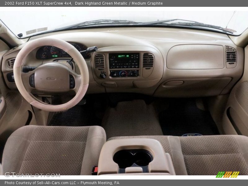 Dark Highland Green Metallic / Medium Graphite 2002 Ford F150 XLT SuperCrew 4x4