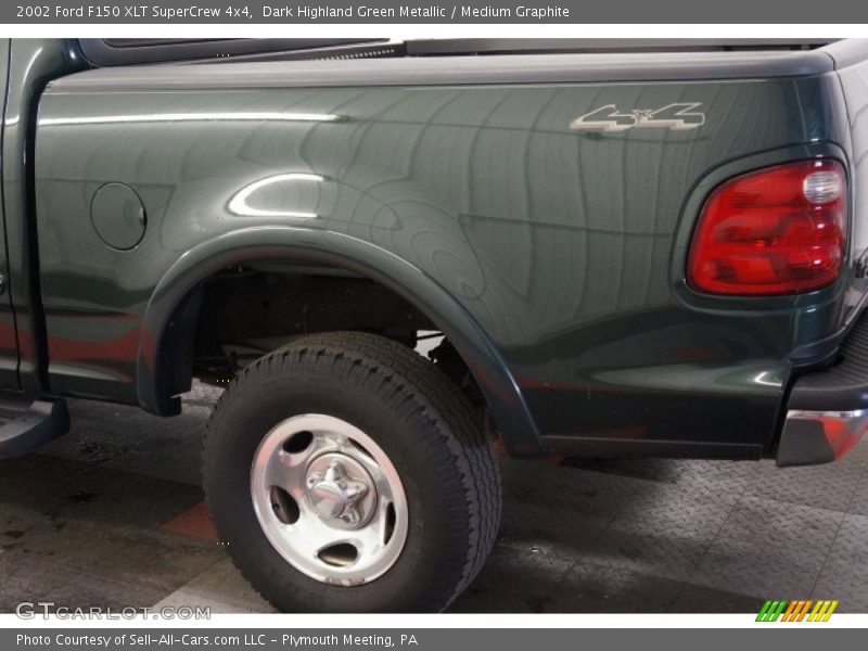 Dark Highland Green Metallic / Medium Graphite 2002 Ford F150 XLT SuperCrew 4x4