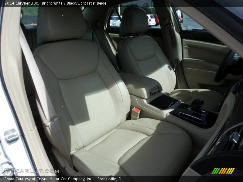 Bright White / Black/Light Frost Beige 2014 Chrysler 300