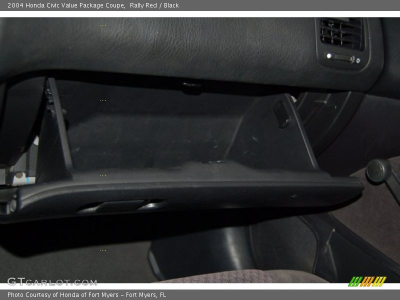 Rally Red / Black 2004 Honda Civic Value Package Coupe