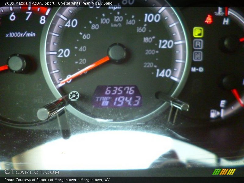 Crystal White Pearl Mica / Sand 2009 Mazda MAZDA5 Sport