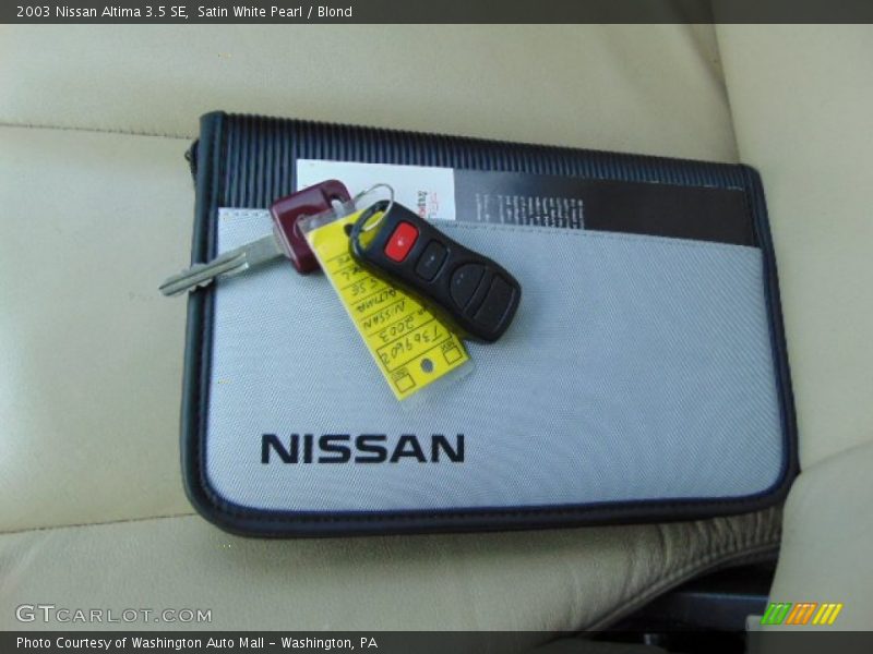 Satin White Pearl / Blond 2003 Nissan Altima 3.5 SE