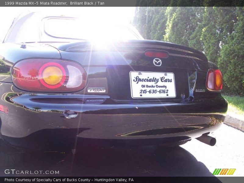 Brilliant Black / Tan 1999 Mazda MX-5 Miata Roadster